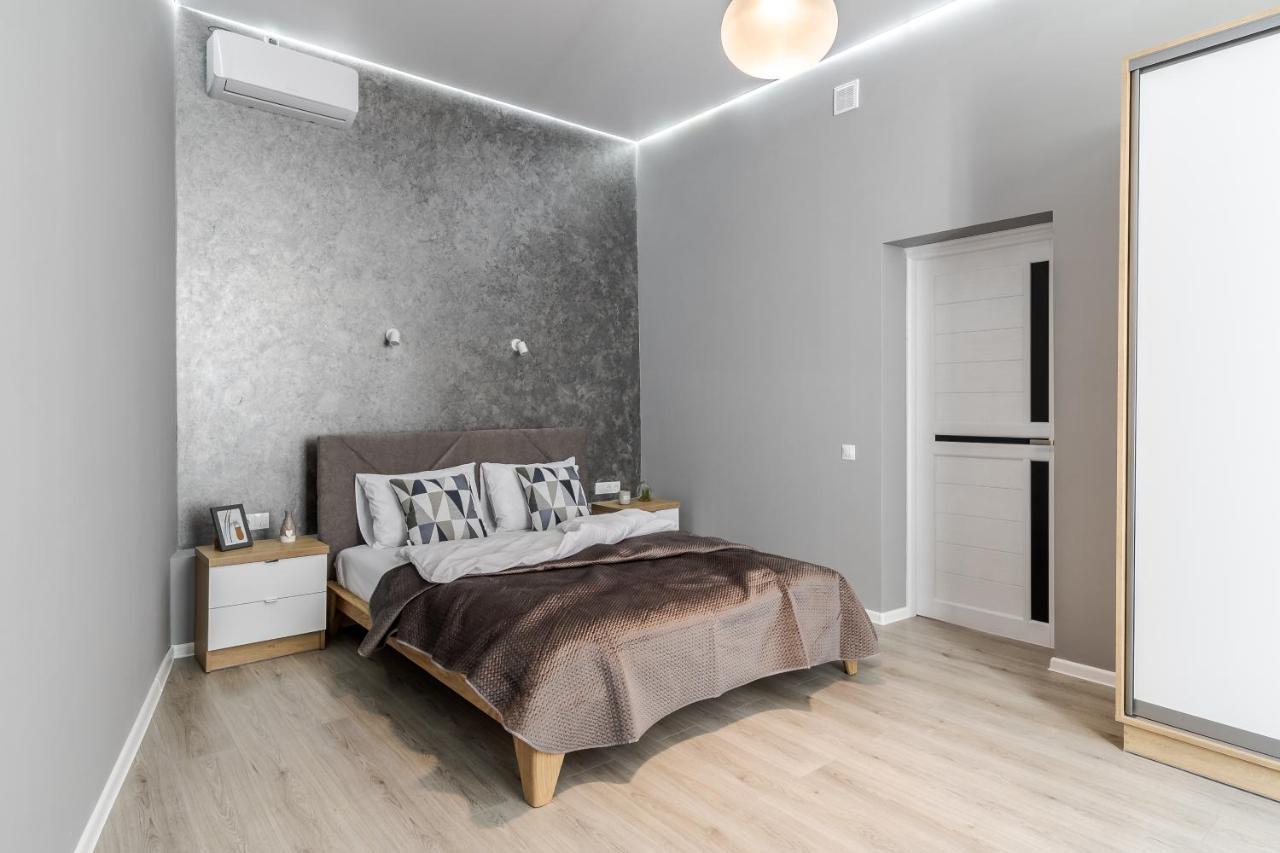 Inshiapartments On Popovycha Str 2 إلفيف المظهر الخارجي الصورة
