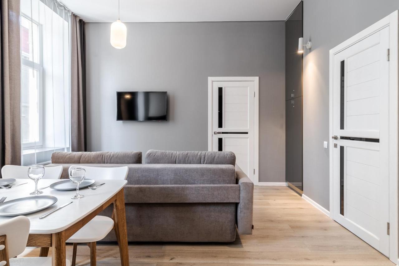 Inshiapartments On Popovycha Str 2 إلفيف المظهر الخارجي الصورة